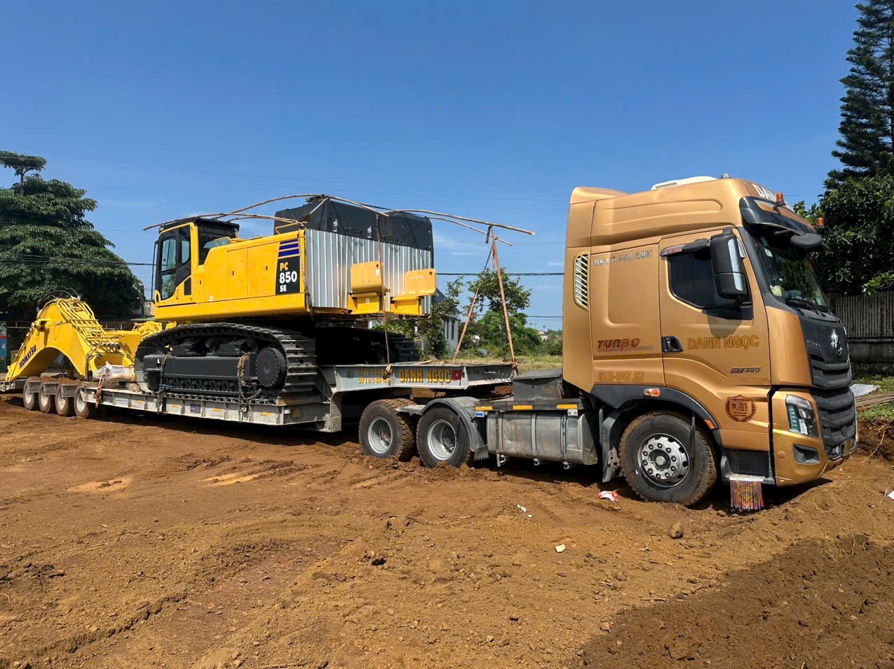 Máy Móc Cơ Giới & Thiết Bị Thi Công Công Trình